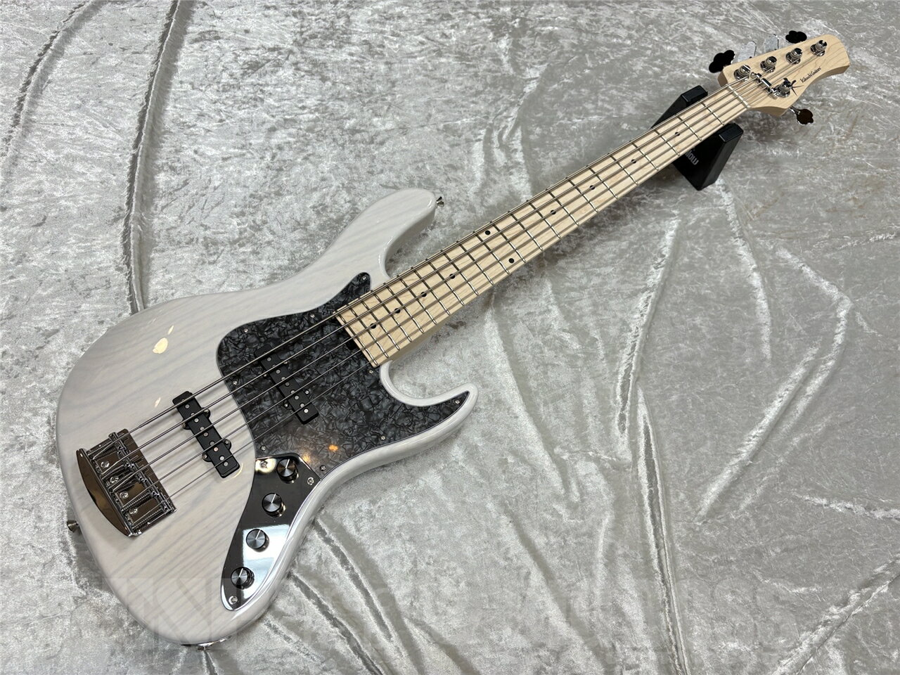 乐天商城 - 【ESP直営】【即納可能】Kikuchi Guitars Hermes MV5 / Trans White [ESP Guitar Workshopより発送]