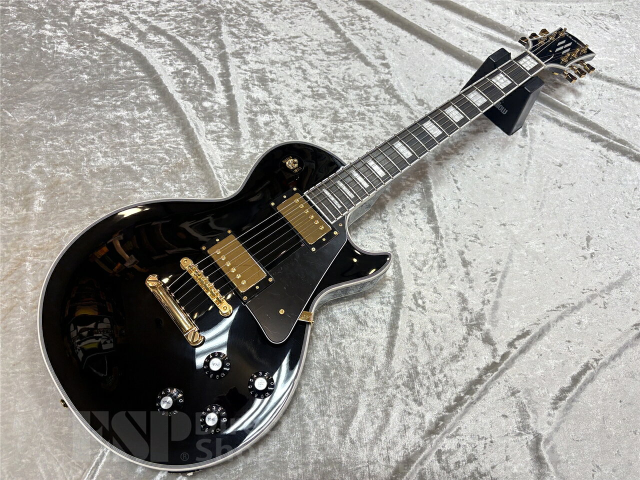 【ESP直営店】【即納可能】EDWARDS(エドワーズ) E-LP-CTM (Black) [ESP Guitar Workshopより発送]