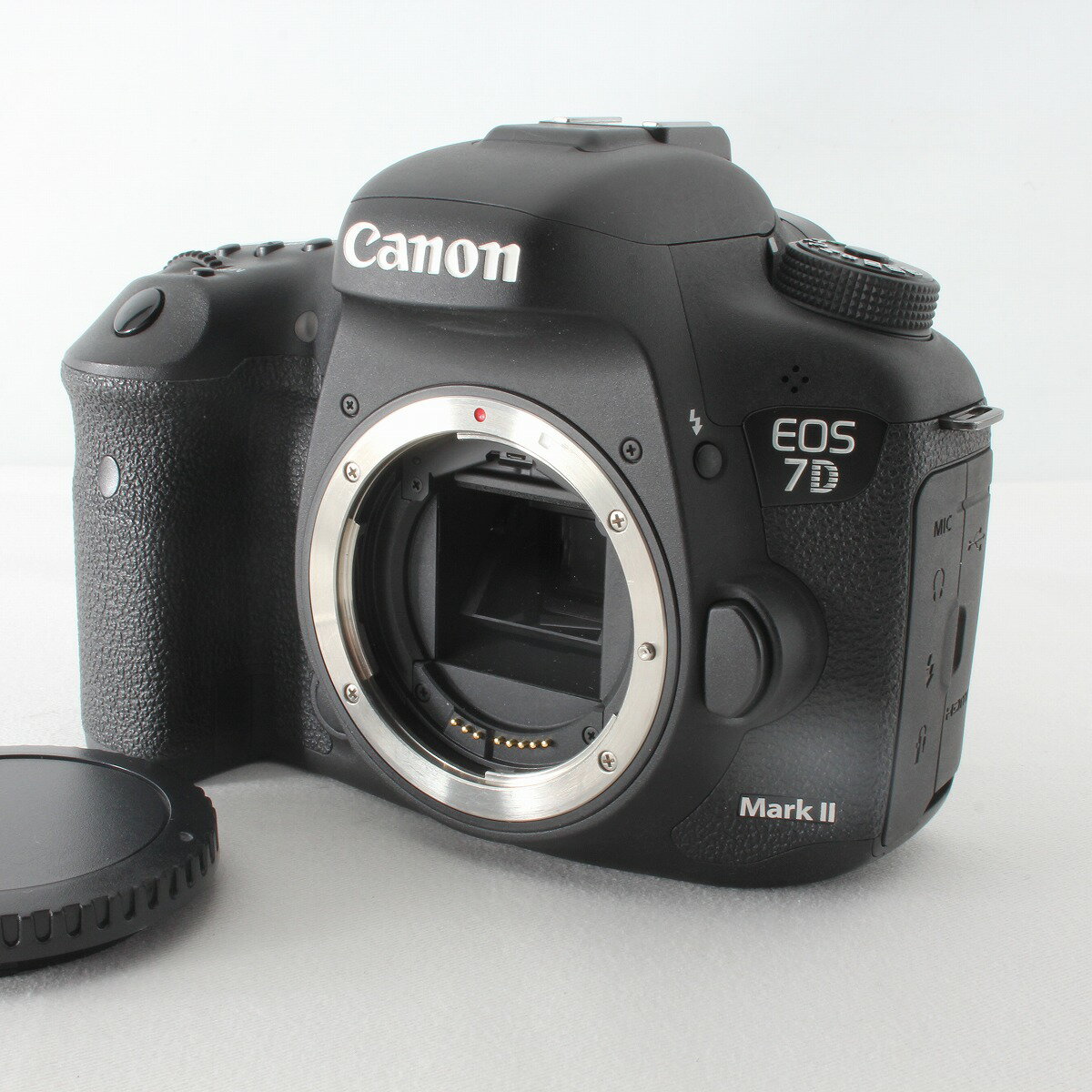 【中古】キヤノン Canon EOS 7D Mark II ボディ デジタル一眼レフカメラ 付属品満載◇41496