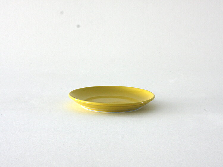【限定クーポン配布中】【波佐見焼 磁器】コモン プレートφ150mm (イエロー)【食器 common plate 皿 yellow 角田陽太 洋食器 長崎県】 esprit-store-10003467 esprit lifestyle store サンプル画像2