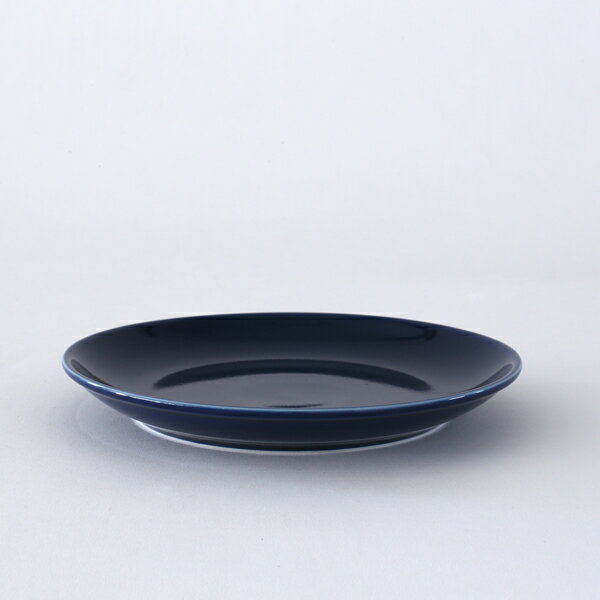 【波佐見焼 磁器】コモン プレートφ210mm(ネイビー)【食器 common plate 皿 navy 角田陽太 洋食器 長崎県】