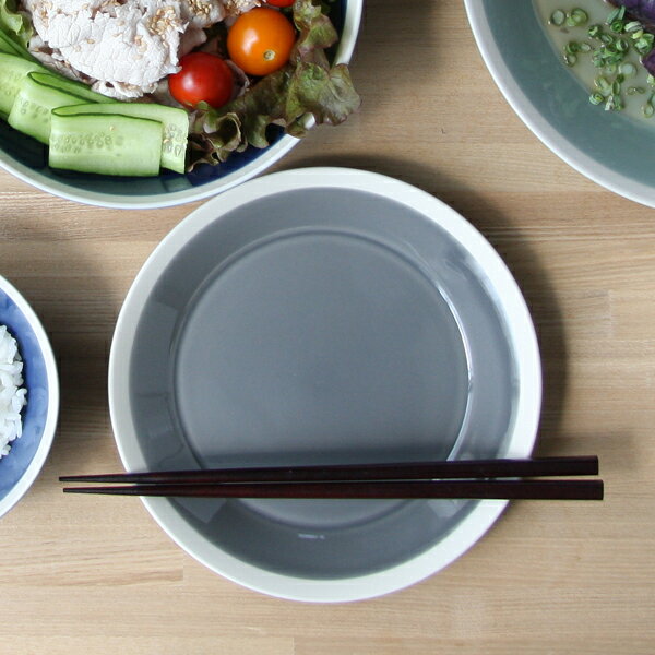 【木村硝子店×イイホシユミコ】Dishes 180プレート(SIZE:φ180mm/fog gray)【yumiko iihoshi ディシィーズ plate 日本製 磁器 皿 洋食器 ギフト】