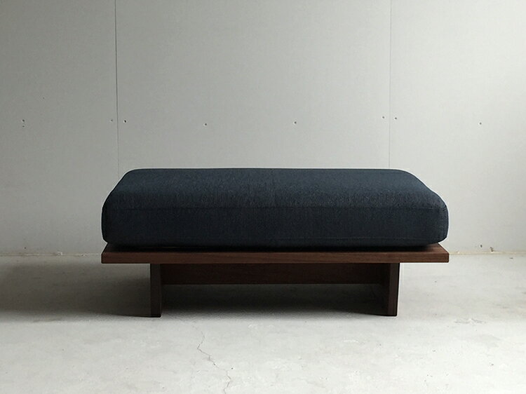 【ブラックフライデークーポン配布中】【送料無料】MASTERWAL MORELESS SOFA OTTOMAN(RANK 6)MLSO-OT9060-WN/RO/BC/ZK【マスターウォール モアレスオットマン 無垢材 オイルフィニッシュ レザー アカセ木工 正規販売店 新生活 引越し】 [2]