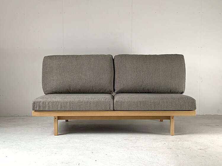 【限定クーポン配布中】【送料無料】 MASTERWAL PORO SOFA(RANK 3/ウォールナット・レッドオーク・ブラックチェリー・ケヤキ) PRSO 【マスターウォール ポロソファ 無垢材 ファブリック オイルフィニッシュ アカセ木工 正規販売店 新生活 引越し】 [2]