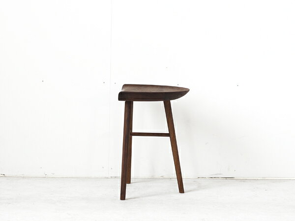 【スツール】シキファニチア スツールテーブル1(3本脚 ウォールナット)【sikifurniture stooltable 大川 サイドテーブル ウォールナット オイル仕上げ 無垢材】 [2]