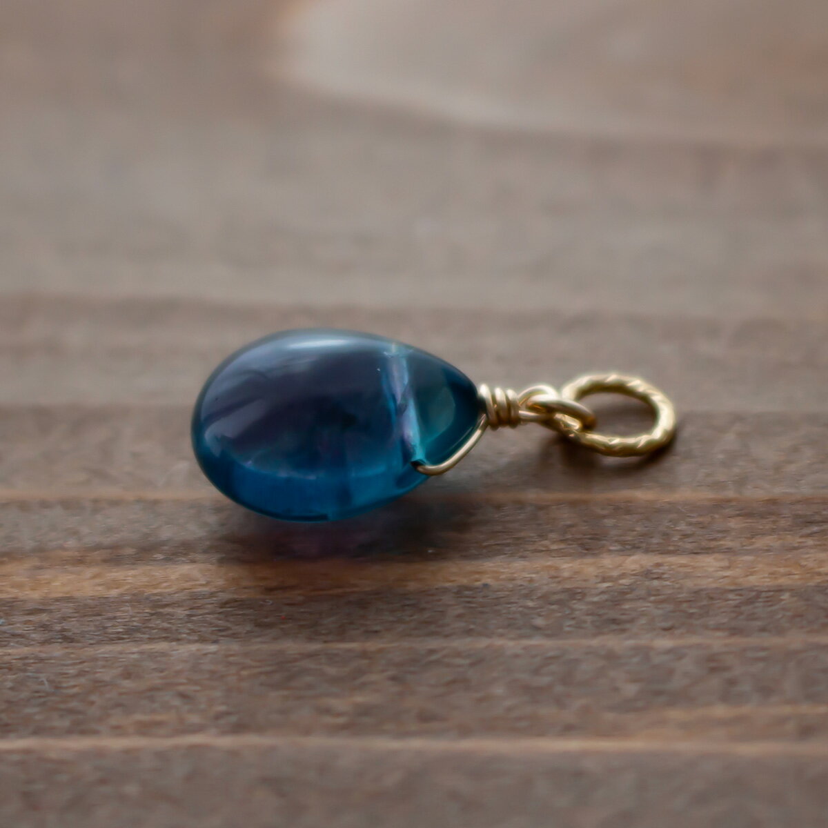 ブルーグリーンフローライト チャーム K14GF グリーン ブルー パープル ピアスチャーム ペンダントトップ ネックレストップ