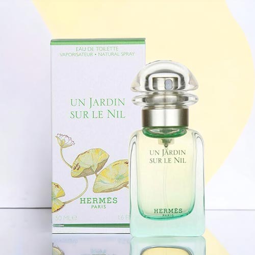 【マラソン最大P7倍】エルメス HERMES ナイルの庭 EDT 50ml UN JARDIN SUR LE NIL 香水 レディース フレグランス ギフト プレゼント