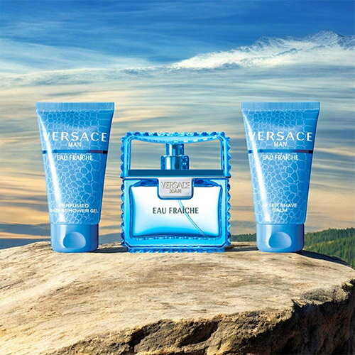 【スーパーセール！ポイント最大20倍&半額祭】ヴェルサーチ VERSACE マン オーフレッシュ コ ...