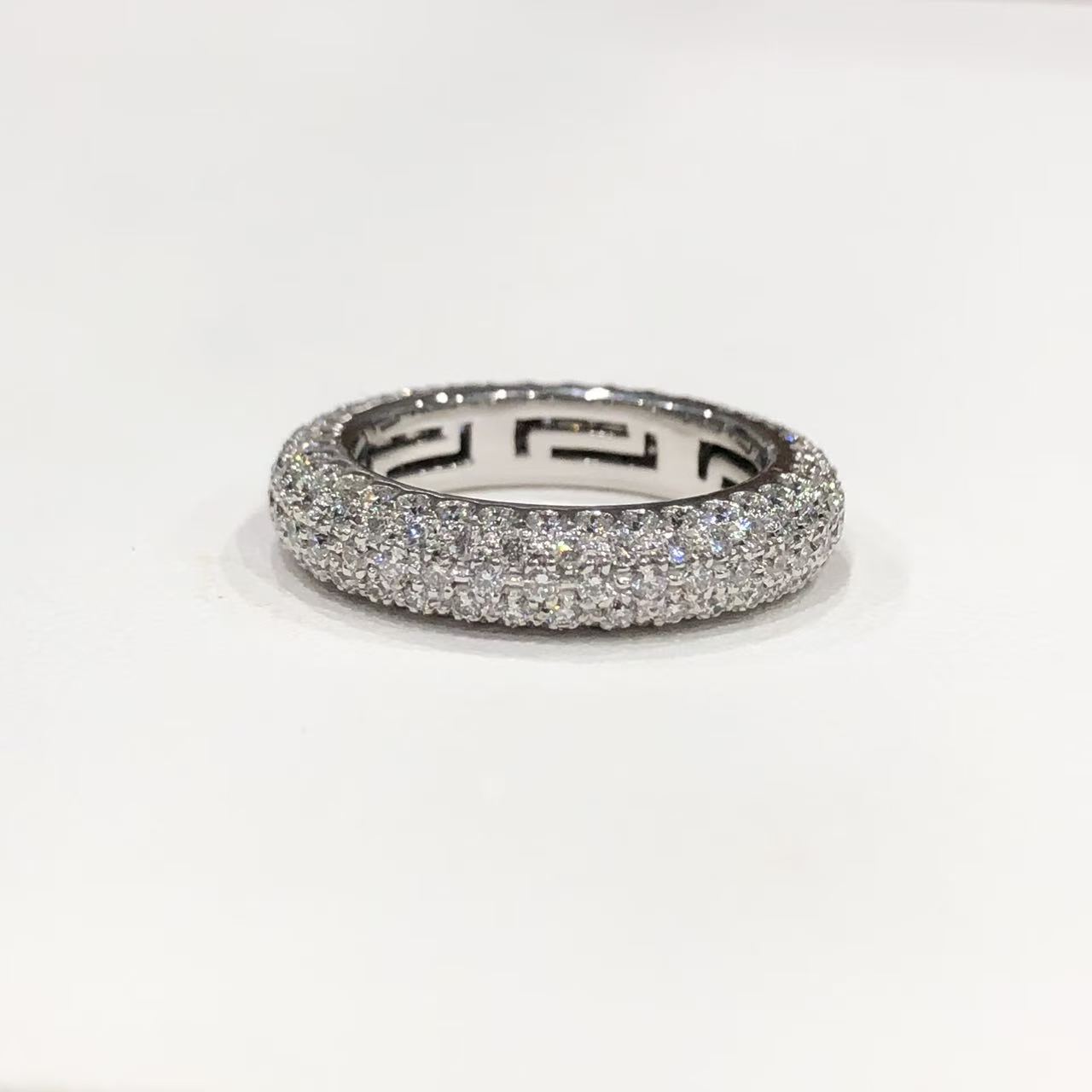 ブルガリ BVLGARI フルエタニティ リング K18WG パヴェダイヤ 指輪 9号 レディース
