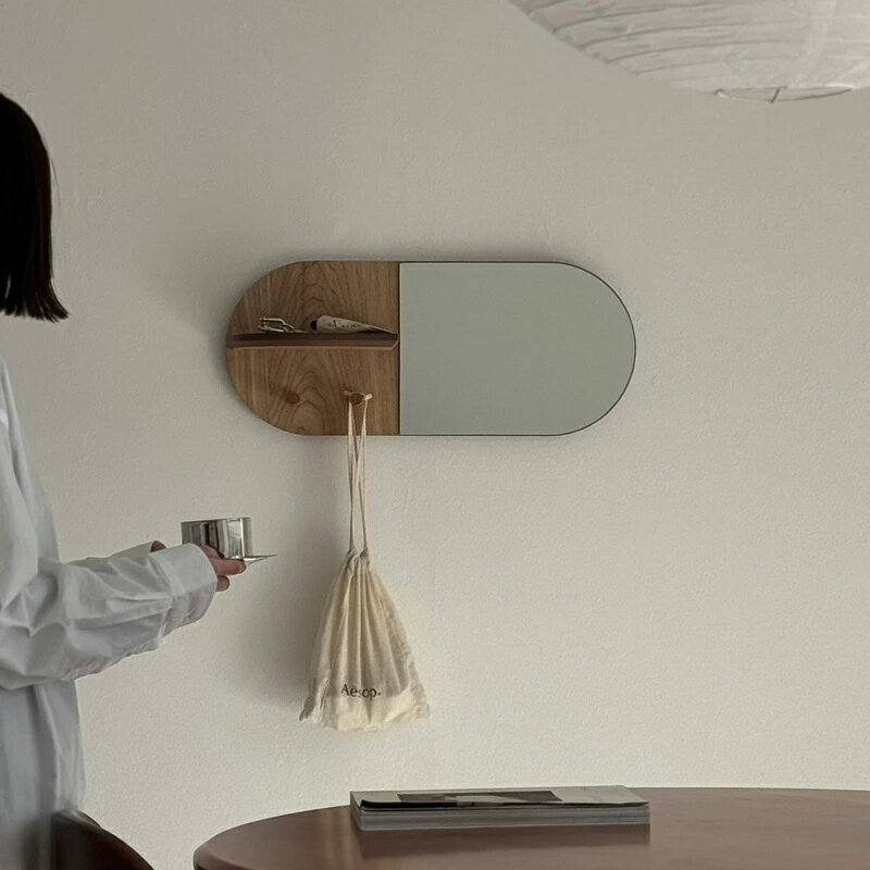 オーバル ウッド ウォールミラー 壁掛け 木製 ドア掛け 薄型 北欧風 おしゃれ 掛け収納 誕生日 母の日 クリスマス 新生活 引越し祝い 女性向け ギフト