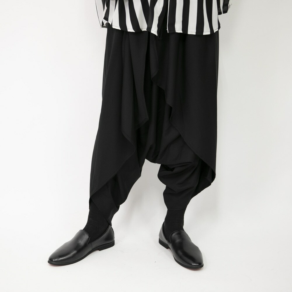 【Le sucood】フラップスカート付きドレープサルエルパンツ ワイドシルエット 9分丈 変形レイヤード モード 黒 レディース メンズ スカーチョ バルーンパンツ マキシ丈 ドレープパンツ スカートパンツ フリル