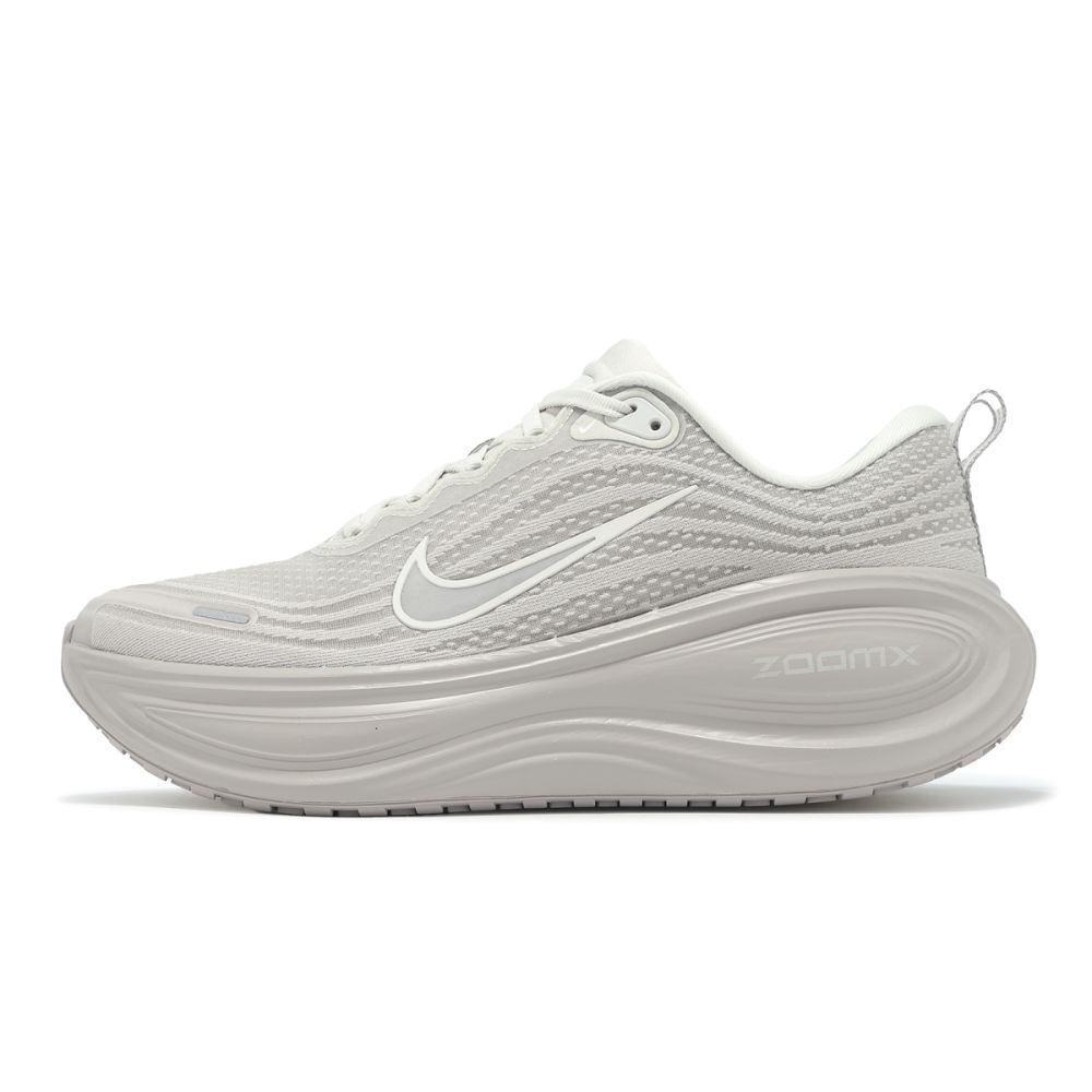 NIKE VOMERO PLUSナイキ メンズランニングシューズ 25-12-S#70