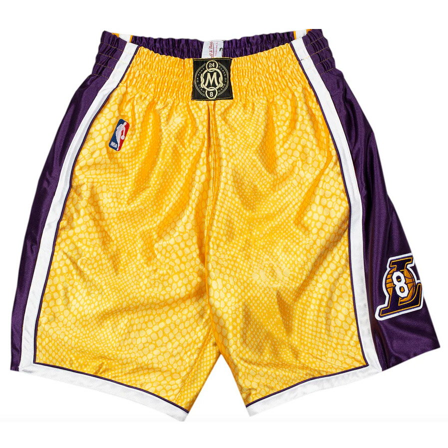 JUST DON MITCHELL&NESS KOBE BRYANT 8/24 REVERSIBLE SHORTSジャストドン ミッチェル＆ネス コービーブライアント リバーシブル ショーツ