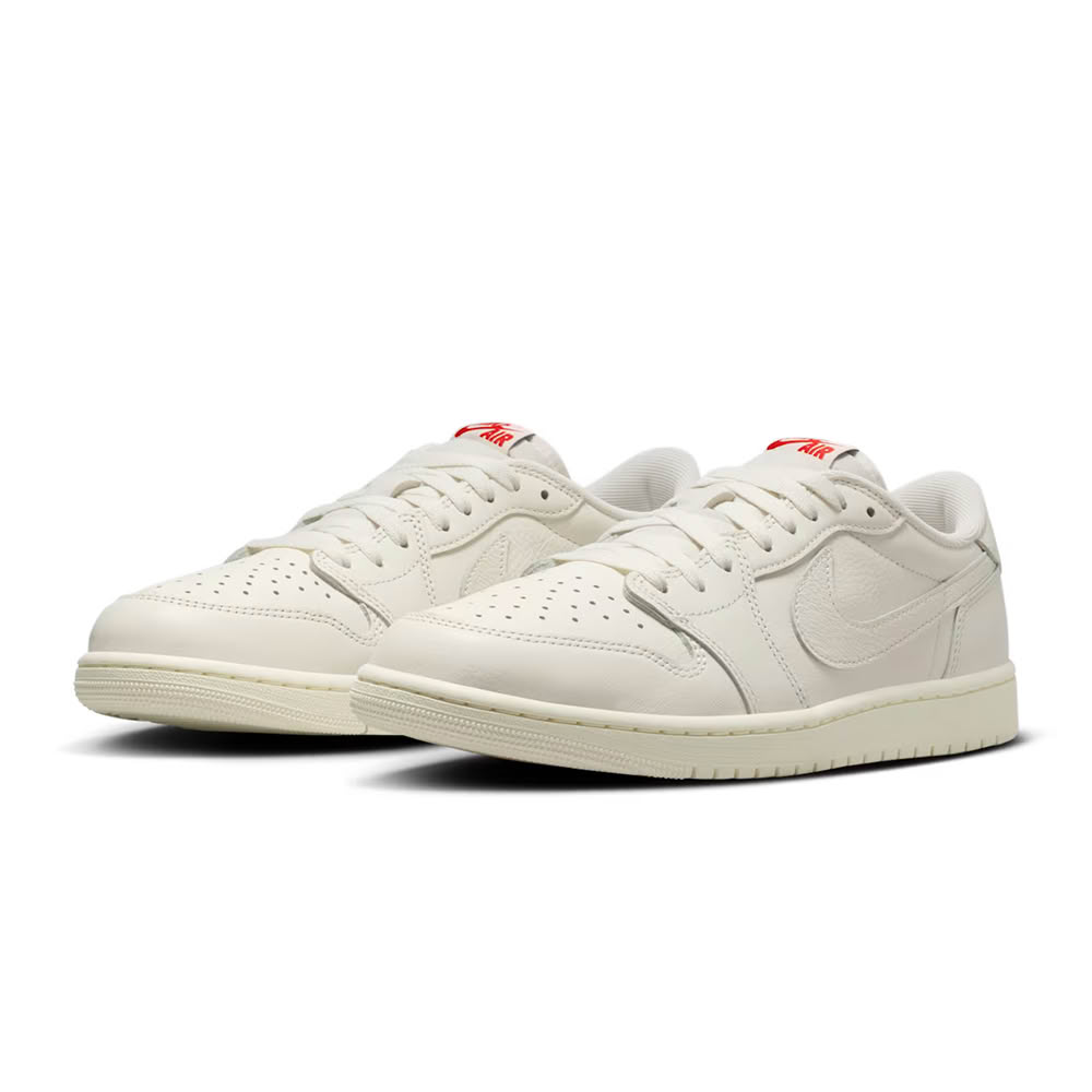 AIR JORDAN 1 RETRO LOW OG オフホワイト メンズ (HQ6998-100)