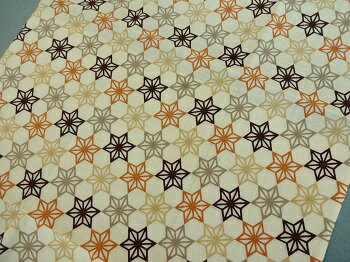 素材 綿100％ サイズ 約34×90cm 注意 商品画像は実際のものと多少色味が異なる場合があります。 予めご了承くださいませ。 てぬぐいの上下の「端」は昔ながらの「切りっぱなし」となっております。 使い始めはほつれてきますが、ほつれてき...