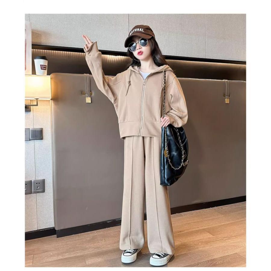 商品名:子供服 ジャージ パーカー ワイドパンツ 2点セット 女の子 スポーツ ダンスウェア ガールズ ジュニア スウェット カジュアル 長袖 春秋 ゆったり商品説明:カジュアルで着やすいジャージセットが新登場サイズ:120 130 140 150 160 170サイズについての説明:サイズ 着丈 バストx2 袖丈 パンツ丈 ウエストx2 ヒップx2※サイズ表の実寸法は商品によって1-3cm程度の誤差がある場合がございます。素材:ポリエステル色:グレー ベージュ ピンク子供服 ジャージ パーカー ワイドパン ウインタースポーツ カーリング シューズ 人気 グレー ベージュ ピンク 120 130 140 150 160 170