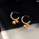 ピアス レディース 鈴蘭 すずらん 花 揺れる モチーフ レジン ハンドメイド かわいい 樹脂ポスト 金属アレルギー対応 軽い 小ぶり 清楚 上品 普段使い フォーマル 結婚式 入学式 卒業式 ギフト プレゼント