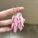 ピアス 小ぶり 金属アレルギー対応 レディース 軽量 痛くない 華奢デザイン 上品 大人可愛い シンプル 普段使い フォーマル オフィス 結婚式 卒業式 入学式 パーティー ギフト 誕生日 アクセサリー ゴールド