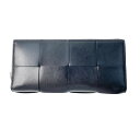 美品 ボッテガヴェネタ BOTTEGA VENETA レディース カセット マキシ 長財布 ラウンドジップ【中古】