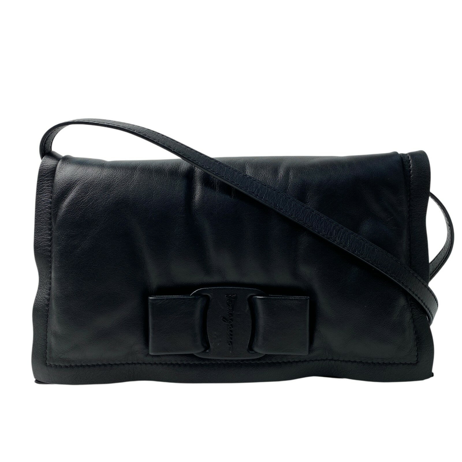 Rakuten - サルヴァトーレフェラガモ Salvatore Ferragamo レディース ショルダーバッグ 斜めがけ クロスボディ 黒【中古】
