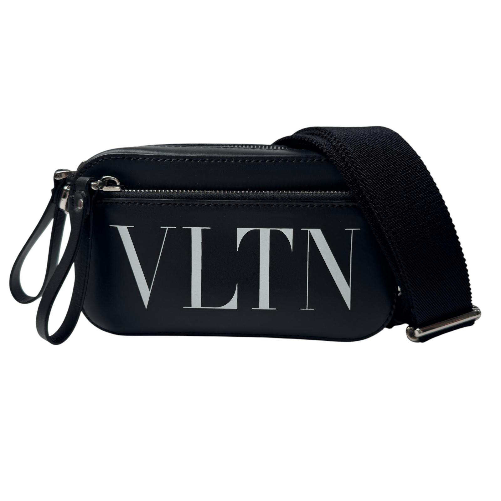 Rakuten - バレンティノガラヴァーニ valentino garavani ショルダーバッグ レザー ブラック 斜めがけ クロスボディ レディース【中古】