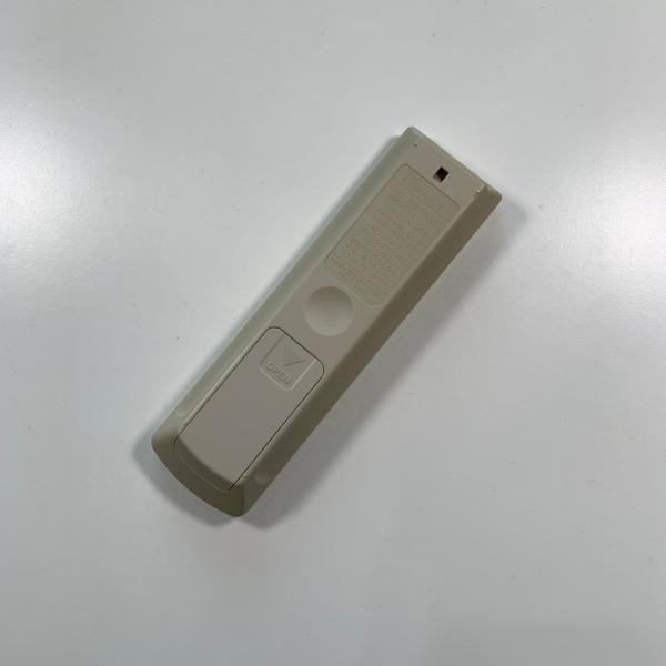 C2L665 エアコン リモコン / Fujitsu 富士通 AR-RDA1J 冷房 暖房 動作確認済み 即発送