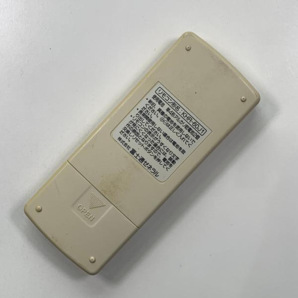 C2M921 エアコン リモコン / TOSHIBA 東芝 KHR-60J1 冷房 暖房 動作確認済み 即発送