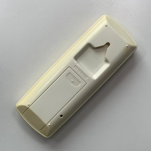 C2R950 エアコン リモコン / Daikin ダイキン ARC469A21 冷房 暖房 動作確認済み ...