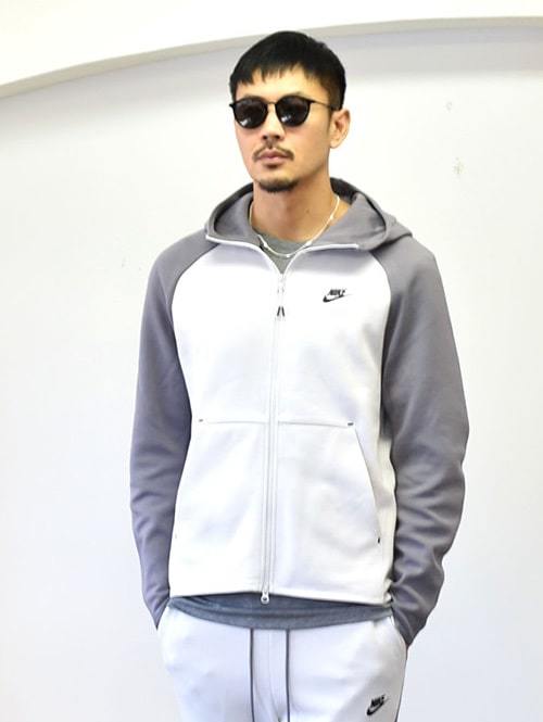 Nike ナイキ ナイキ 縫いぐるみ ナイキテック テックフリース ゼインローブ メンズパーカー ウサギ ドッグウェアー ジップアップパーカー ジップアップパーカー ジョガー コラボスケートボード 限定カラー Grey Nike Natural 正規販売店 Zanerobe Grey パーカー Nike