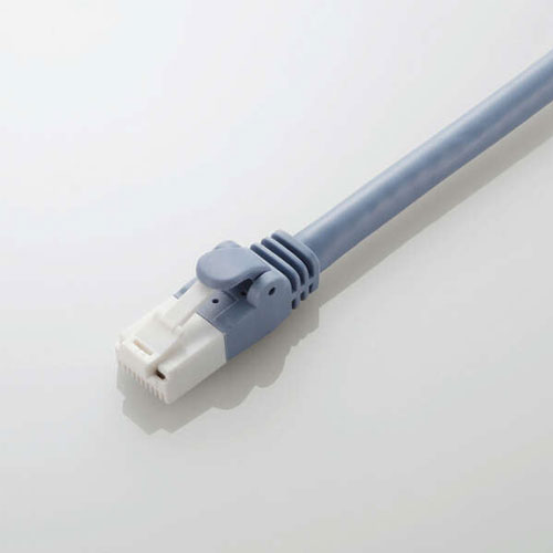 カラー:ブルー インターフェイス:RJ-45コネクター 環境配慮事項:EU RoHS指令準拠(10物質) 規格:Cat6A対応(10BASE-T/100BASE-TX/1000BASE-T/1000BASE-TX/10GBASE-T対応) 伝送速度:10Gbps 伝送帯域:500MHz ケーブル長:20m ケーブル太さ:6.5mm 芯数:8芯 結線方式:ストレート結線 ヨリ対芯線(ツイストペアケーブル):○ 十字介材:○ 外部シース(被膜)材質:PVC 導体構成:ヨリ線(24AWG) コネクタ有無:両端コネクター付 モールド加工コネクタ:○ スリムコネクタ:○ 爪折れ防止カバー付コネクタ:○ パッケージ形態:ポリ袋(環境配慮タイプ) 爪の折れないコネクタ:○ PoE:○通常の使用環境では絶対にツメが折れない ツメ折れ防止プロテクタと屈曲に対する耐久性が高い新素材コネクタを採用したダブル構造で、通常の使用環境では絶対にツメが折れないLANケーブルです。 ※1000回の屈曲検査に合格(メーカー検証) 長期にわたってしっかりと固定可能 ツメ折れによるケーブルの脱落が防げ、長期にわたってしっかりとLANポートに固定することができます。 十字介材を入れることで信号の干渉を防止 ケーブル内に十字介材を入れることで信号の干渉を防止し、安定したデータ転送を実現します。 スタンダードなLANケーブル カテゴリー6Aに対応したスタンダードなLANケーブルです。 「10GBASE-T」に対応 高速光通信に最適な、次世代10ギガビット・イーサネットの「10GBASE-T」に対応しています。 ギガビットでも、安定したネットワーク環境を実現できる カテゴリー6の2倍である500MHzまでの高周波領域まで対応しており、ノイズ干渉にも強く、高速で安定したネットワーク環境を実現します。 安定したデータ転送速度を確保 1000BASE-TX/1000BASE-T/100BASE-TXといった環境でも安定したデータ転送速度を確保します。 ツイストペア仕様 ノイズの影響を受けにくいツイストペア仕様です。 簡易パッケージタイプ 環境に配慮し、ゴミを減らせて開梱作業もスムーズな簡易パッケージタイプです。 EU RoHS指令準拠 EU RoHS指令とは電気・電子機器に関する特定有害物質の使用制限についてEU(欧州連合)が決めた指令です。 鉛(Pb)、水銀(Hg)、カドミウム(Cd)、六価クロム(Cr6+)、ポリ臭化ビフェニール(PBB)、ポリ臭化ジフェニルエーテル(PBDE)、フタル酸ビス(2-エチルヘキシル)=(DEHP)、フタル酸ブチルベンジル(BBP)、フタル酸ジブチル(DBP)、フタル酸ジイソブチル(DIBP)の10種類の使用を制限するものです。