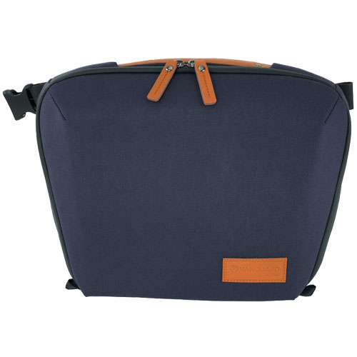 内寸 W×H×D (mm):290-330 x 235 x 100-125 外寸 W×H×D (mm):350 x 250 x 145 耐荷重 (Kg):8.5 質量 (Kg):1.02 タブレット収納:12.9インチタブレット 容量 (L):8