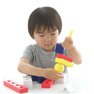 SHAOOL シャオール コロンブスのつみき バランスセット 1歳、2歳、3歳の男の子・女の子の誕生日プレゼント、クリスマスプレゼントにおすすめの、自由な発想、発展する遊びが楽しい、静岡発の知育玩具メーカー「SHAOOL シャオール」の知育玩具です。