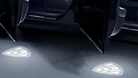純正 LED プロジェクター ロゴライト マイバッハ ロゴ　2個セットMercedes Benz　メルセデスベンツ　MaybachSクラス　W222　2018年〜 後期モデル