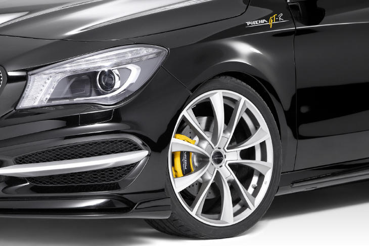 《PIECHA DESIGN ピーチャ デザイン》エアロダイナミックセット5Mercedes Benz メルセデス ベンツ CLAクラスW117