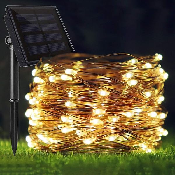イルミネーションライト ソーラー 屋外 IP65防水で雨や雪が降る日でも心配なし 気分で選べる8パターン点灯できる 100球 10M クリスマス・誕生日パーティー・結婚式などの飾りに最適