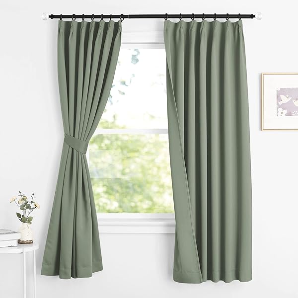 1級遮光 カーテン 断熱 間仕切り 幅100cm丈178cm ブラウン 2枚セット 防音 防寒 カーテンセット 省エネ かわいい 玄関 アパート マンション 部屋 学校 レストラン 灰みのグリーン