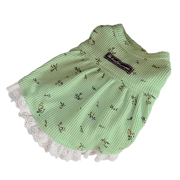 犬服 ワンピース 夏 犬猫洋服 小型犬服 綿100% 犬の服 猫服 ドレス ペットウェア 花柄デザイン 通気性 肌触り良好 柴犬 チワワ トイプードル ダックスフンド ミニチュア犬用 おしゃれ 可愛い 普段使い お出かけ 散歩 記念日 誕生日 パーティー グリーン XSブランド色グリーンモデル商品説明【商品概要】【春～夏の季節に快適な通気性】軽やかで風通しの良い素材を使用しているため、暖かい季節でも蒸れにくく、ワンちゃんが快適に過ごせます。【上品で可愛らしいデザイン】優雅なフラワープリントにレースのアクセントを加えた、愛らしくも上品なデザインがワンちゃんを一層魅力的に演出します。【柔らかな肌触りと丈夫さを両立】ワンちゃんの肌に優しい柔らかな風合いでありながら、日常のお散歩や遊びにも耐える耐久性を備えた生地を使用しています。【お好みで選べる3色展開】ワンちゃんの毛色やお好みに合わせてお選びいただける、3種類のカラーバリエーションをご用意しています。【豊富な9サイズでぴったりフィット】3XS：胴周り：26cm 着丈：17cm 。2XS：胴周り：28cm 着丈：19cm 。XS：胴周り：30cm 着丈：21cm 。S：胴周り：33cm 着丈：23cm。M：胴周り：36cm 着丈：26cm 。L：胴周り：39cm 着丈：28cm 。 XL：胴周り：42cm 着丈：30cm 。 2XL：胴周り：46cm 着丈：32cm 。 3XL：胴周り：50cm 着丈：35cm 。手動測定のため、衣服に1〜2cmの誤差がある場合があります。【商品説明】のペット用ワンピースは、100%綿素材を使用した通気性と肌触りに優れたデザイン。愛犬・愛猫の快適さを考えた柔らかな着心地で、長時間の着用もストレスフリーです。シンプルながら上品な花柄がペットの魅力を引き立て、お散歩やお出かけ、記念日などの特別なシーンで活躍します。背中のスナップボタンで着脱が簡単なのもポイント。グリーン・ピンク・アーモンド色の3色展開で、お好みやペットの毛色に合わせて選べます。小型犬から猫ちゃんまで、普段使いからお祝いの日まで幅広く使えるおすすめアイテムです。【商品詳細】商品種別：犬用ドレス・ワンピース商品名：犬服 ワンピース 夏 犬猫洋服 小型犬服 綿100% 犬の服 猫服 ドレス ペットウェア 花柄デザイン 通気性 肌触り良好 柴犬 チワワ トイプードル ダックスフンド ミニチュア犬用 おしゃれ 可愛い 普段使い お出かけ 散歩 記念日 誕生日 パーティー グリーン XS製造元：商品番号：JT-ZHX-FS-01商品内容：XS色：グリーン【当店からの連絡】