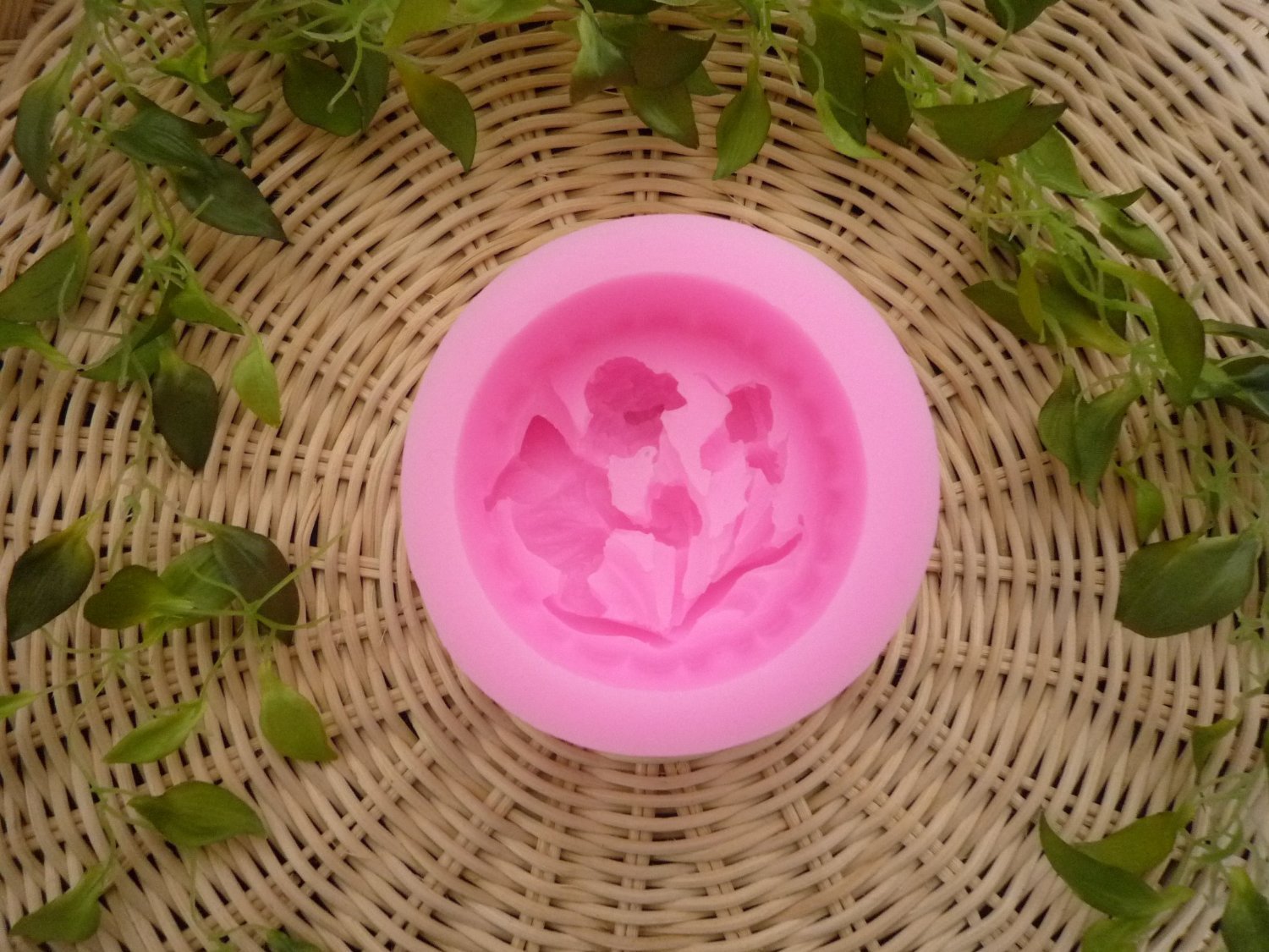 かわいい妖精 シリコンモールド レジン 天使 エンジェル アロマハイストーン 手作り 石鹸 キャンドル 粘土 レジン シリコン モールド シリコン 型 抜き型 ハンドメイド 制作 かわいい モールド 雑貨 レジンクラフト格安通販　バレンタイン　人気　ランキング