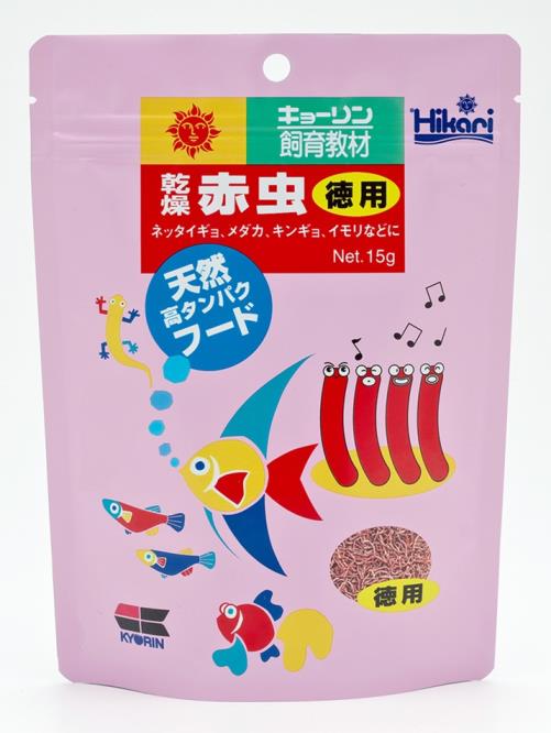 【商品説明】生きた赤虫の風味を生かしたフリーズドライ加工。新鮮で栄養たっぷりの高タンパク天然飼料です。（徳用）　副食に最適！嗜好性の高い天然高たん白飼料【原材料】赤虫