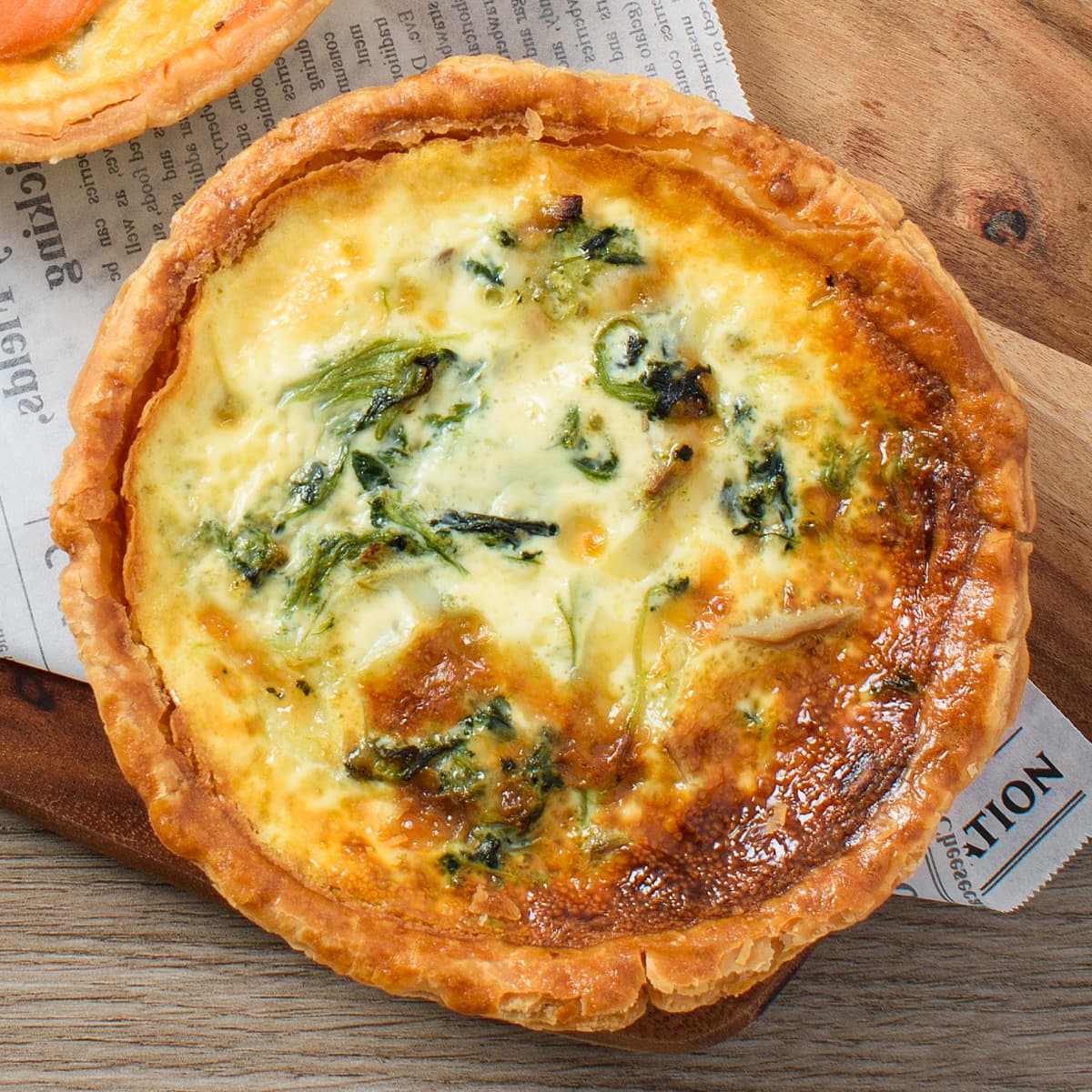 ふらんす屋 ベーコンとチーズのキッシュ 直径13cm / バレンタイン チョコ以外 おかず 総菜 惣菜 ランチ オードブル ホームパーティー フランス料理 洋食 / お取り寄せグルメ 特別 ギフト【冷凍便】