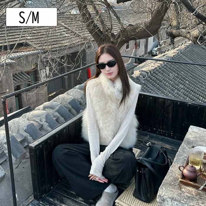 ファーベスト レディース フェイクファー ベスト ショート丈 秋冬 アウター おしゃれ もこもこ ふわふわ 暖かい 防寒 韓国ファッション 体型カバー S/M カジュアル 大人可愛い nh005m3m3m6