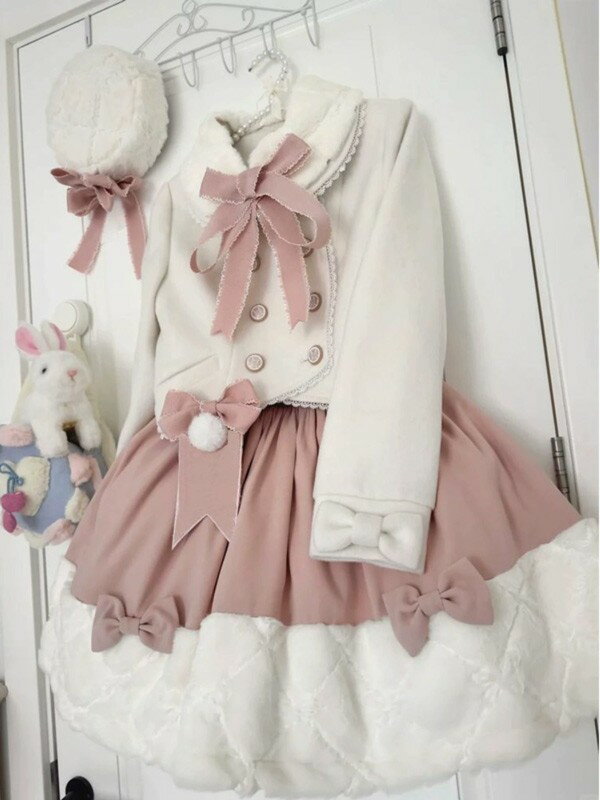 ロリータコート 冬服 スカート追加可 ファー もこもこ リボン レディース ロリータアウター トップス アウター 小柄 可愛い 学生風 通学 通勤 着やせ 女の子 長袖 春 秋 冬 ゴスロリ 厚手 防寒 寒さ対策 オシャレ 柔らかい 軽い着心地 暖かい ふんわり dg736m4m4m6