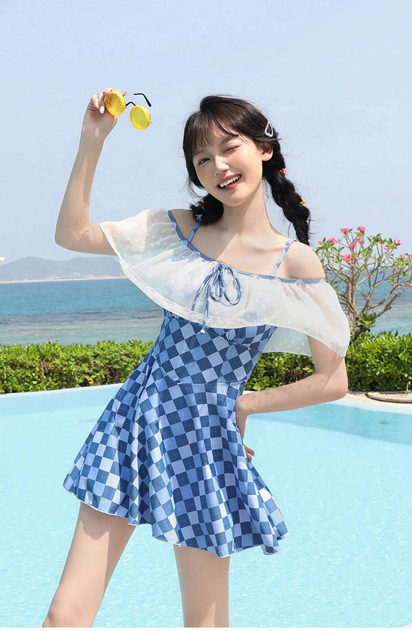 ビキニ　水着　レディース 水着 レディース 2025 スプリット ビキニ 3点 セット 魅惑的小 胸 ギャザーが お腹を カバー し 痩せて 見える 温泉 休暇