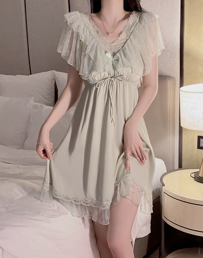 ルームウェア パジャマ レディース ネグリジェ お姫様 姫系 ホワイト かわいい レース セクシー ガーリー シンプル キャミソール キャミワンピ りぼん ゆるふわ セットアップ ナイトウェア 部屋着 寝間着 春 ワンピース フリル お家時間 ゆったり リラックス dh064zbzbm6