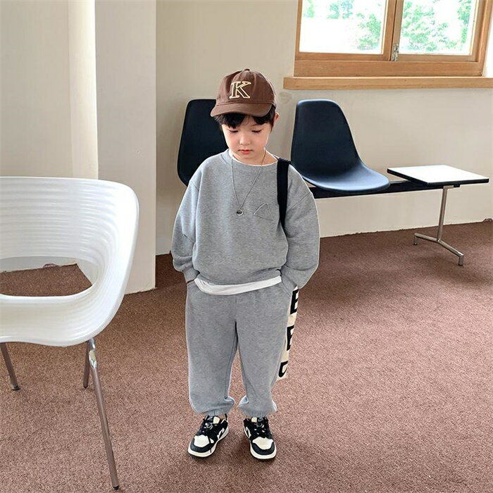 キッズ セットアップ 男の子 子供服 スポーツ 運動服 上下セット カジュアル パーカー パンツ ルームウェア 部屋着 おしゃれ 秋冬 ダンス衣装 ヒップホップ