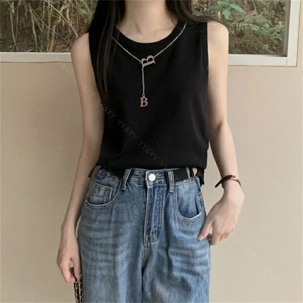Tシャツ 半袖 レディース トップス tops ショート丈 タイト 無地 コンパクト シンプル インナー デイリー オフィス 春 夏 秋 韓国ファッション 大人 M L Uネック Vネック OL 通勤