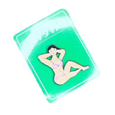 【HITEIDE/ハイタイド】 ニューレトロ ピンバッジ ビキニ