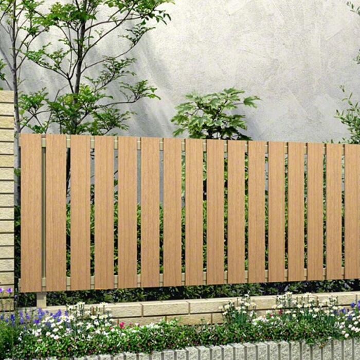 YKKAP YKK 塀 ルシアスフェンスH01型 たて板格子 木調カラー