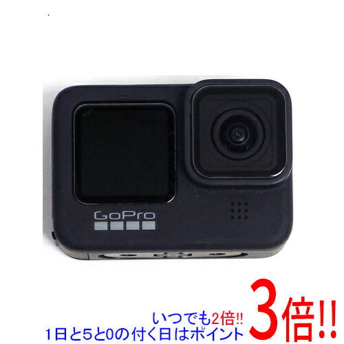 商品名【中古】GoPro ウェアラブルカメラ HERO9 BLACK CHDHX-901-FW商品状態 動作確認済みの中古品です。 ※中古品ですので、傷、汚れ等ある場合がございます。 ご理解の上、ご検討お願いします。 商品説明 23.6MPの高性能センサーを搭載したアクションカメラ。5Kビデオと20MPの写真の撮影が可能。 前面ディスプレイと、タッチズーム機能を備えた背面タッチスクリーンを搭載している。 従来機「HERO8 Black」と比べ最大30%向上したバッテリー駆動時間を実現。電子式画像安定化機能「HyperSmooth 3.0」を採用。 商品名 HERO9 BLACK 型番 CHDHX-901-FW 仕様 [基本仕様] タイプ アクションカメラ 記録メディア microSDカード/microSDHCカード/microSDXCカード 液晶モニター 2.27 インチ 手ブレ補正機構 ○ [詳細仕様] 夜間撮影機能 ○ タッチパネル ○ メモリー静止画記録形式 JPEG/RAW メモリー動画解像度 5120×2880 インターフェース USB-C 内蔵マイク 3 外部マイク入力 3.5mmマイクアダプター(別売) 音声コントロール ○ [ネットワーク] Wi-Fi ○ Bluetooth ○ [耐久性] 防水性能 10m 付属品 ※画像のものがすべてです。ご確認後、ご検討お願いします。その他 ※商品の画像はイメージです。その他たくさんの魅力ある商品を出品しております。ぜひ、見て行ってください。※返品についてはこちらをご覧ください。　
