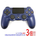 商品名【中古】SONY ワイヤレスコントローラー DUALSHOCK4 ミッドナイト・ブルー CUH-ZCT2J22 本体のみ商品状態 動作確認済みの中古品です。 ※中古品ですので、傷、汚れ等ある場合がございます。 ご理解の上、ご検討お願いします。 商品名 新しいDUALSHOCK 4 (CUH-ZCT2シリーズ) 本体前面のライトバーが発する光をタッチパッド上でも一筋のラインとして表示し、キャラクターの識別や体力状況などがをひと目で認識できるようにすることで、より直感的なゲーム操作を実現しました。さらに、従来のBluetooth通信に加えUSBケーブルでの通信にも対応し、有線によるボタン入力も可能です。 型番 CUH-ZCT2J22 [ミッドナイト・ブルー] 仕様 対応機種 PS4 タイプ ゲームパッド 外形寸法 約161mm × 57mm × 100mm (幅 × 高さ × 奥行き) (最大突起物除く) 質量 約210g キー・スイッチ類 PSボタン、SHAREボタン、OPTIONSボタン 方向キー（上下左右）、アクションボタン（○×△□）、L1/R1/L2/R2ボタン、左スティック/L3ボタン、右スティック/R3ボタン、パッドボタン タッチパッド 2点検出式タッチパッド、クリック機構、静電容量方式 モーションセンサー 6軸検出システム（3軸ジャイロ、3軸加速度） その他の機能 ライトバー、振動機能、スピーカー(モノラル)内蔵 主な端子 USB端子(Micro B)、拡張端子、ステレオヘッドホン/マイク端子 USB接続 PlayStation4とのUSBケーブル通信に対応/有線によるボタン入力が可能※ PS4のシステムソフトウェアを最新のバージョンにアップデートしてください。 無線規格 Bluetooth Ver2.1+EDR準拠 バッテリー 電池種類：内蔵型リチウムイオン充電池 電圧：DC3.65V 電池容量：1000mAh 付属品 ※付属品なし。本体のみとなります。ご確認後、ご検討お願い致します。 その他 ※商品の画像はイメージです。その他たくさんの魅力ある商品を出品しております。ぜひ、見て行ってください。※返品についてはこちらをご覧ください。　